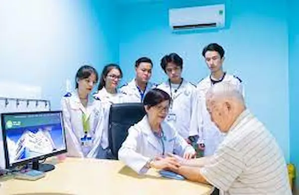 Những điều cần biết khi học ngành Y học cổ truyền