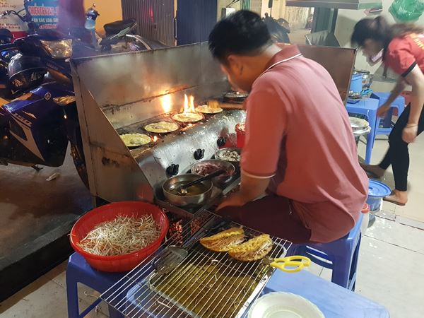 Quán Bánh Xèo Thanh Nga – 56/18 Lê Văn Hiến