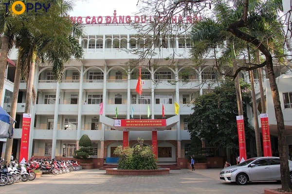 Cao đẳng Du lịch Hà Nội