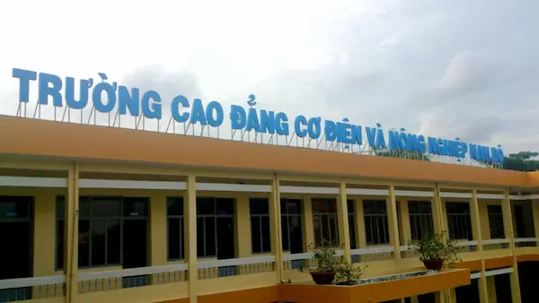 Cao đẳng Cơ điện và Nông nghiệp Nam Bộ