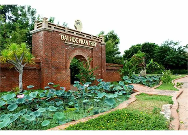 Đại học Phan Thiết