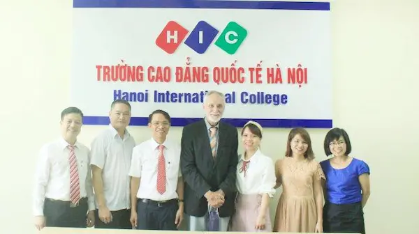 Cao đẳng Quốc tế Hà Nội