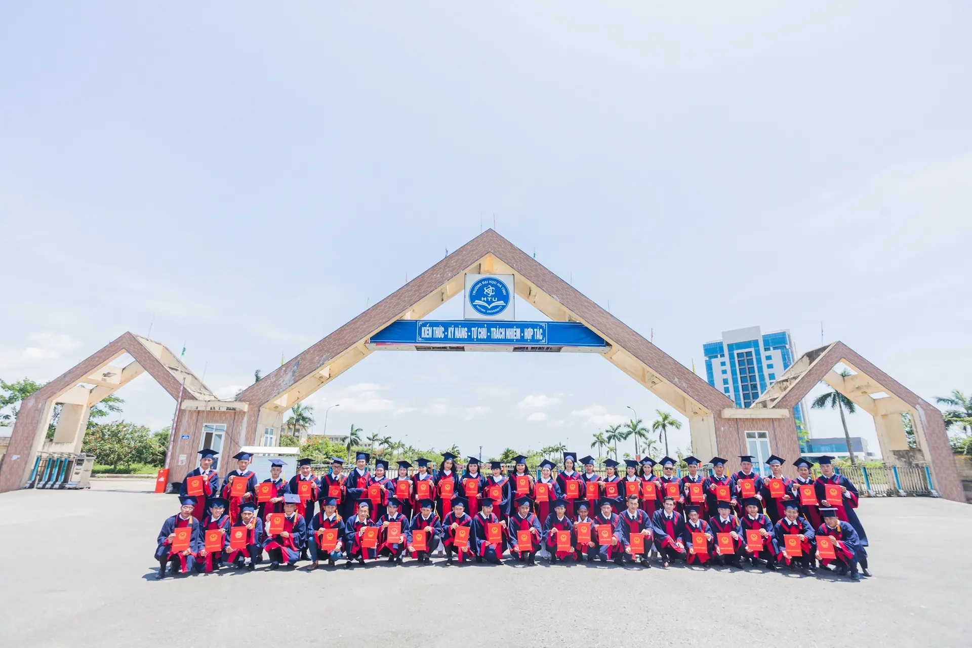 Đại học Hà Tĩnh