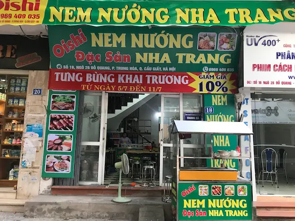 Nem Nướng Oishi – Số 15, ngõ 158, Nguyễn Khánh Toàn